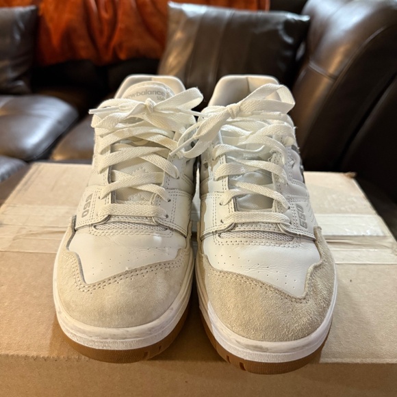 550 new balance sneakers - Picture 4 of 5